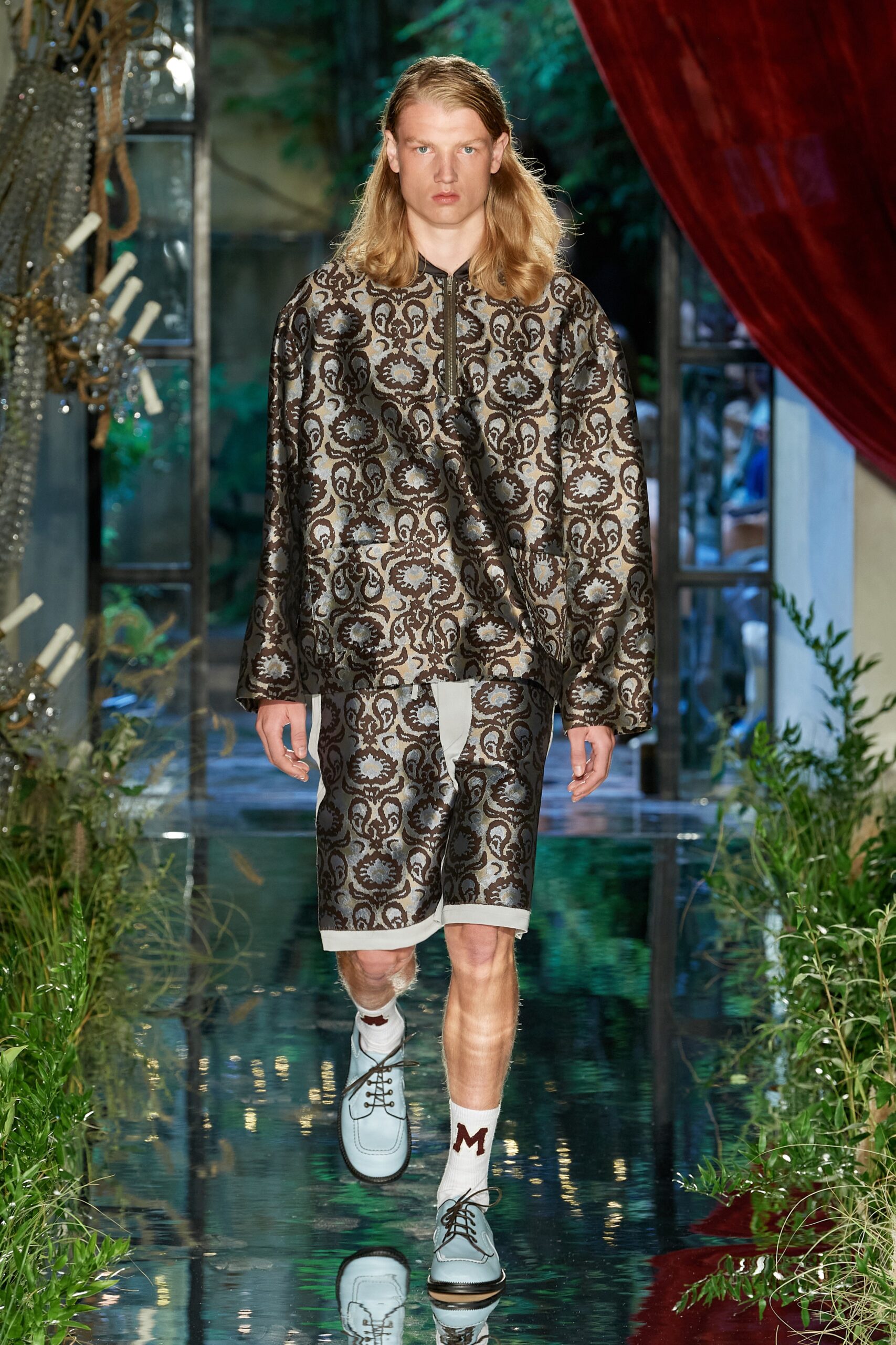 multi printed relaxed jacket and shorts