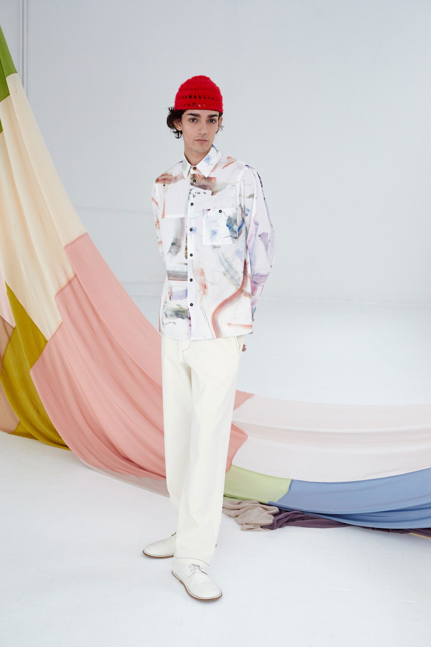 relaxed multi-colored shirt with tailored pants