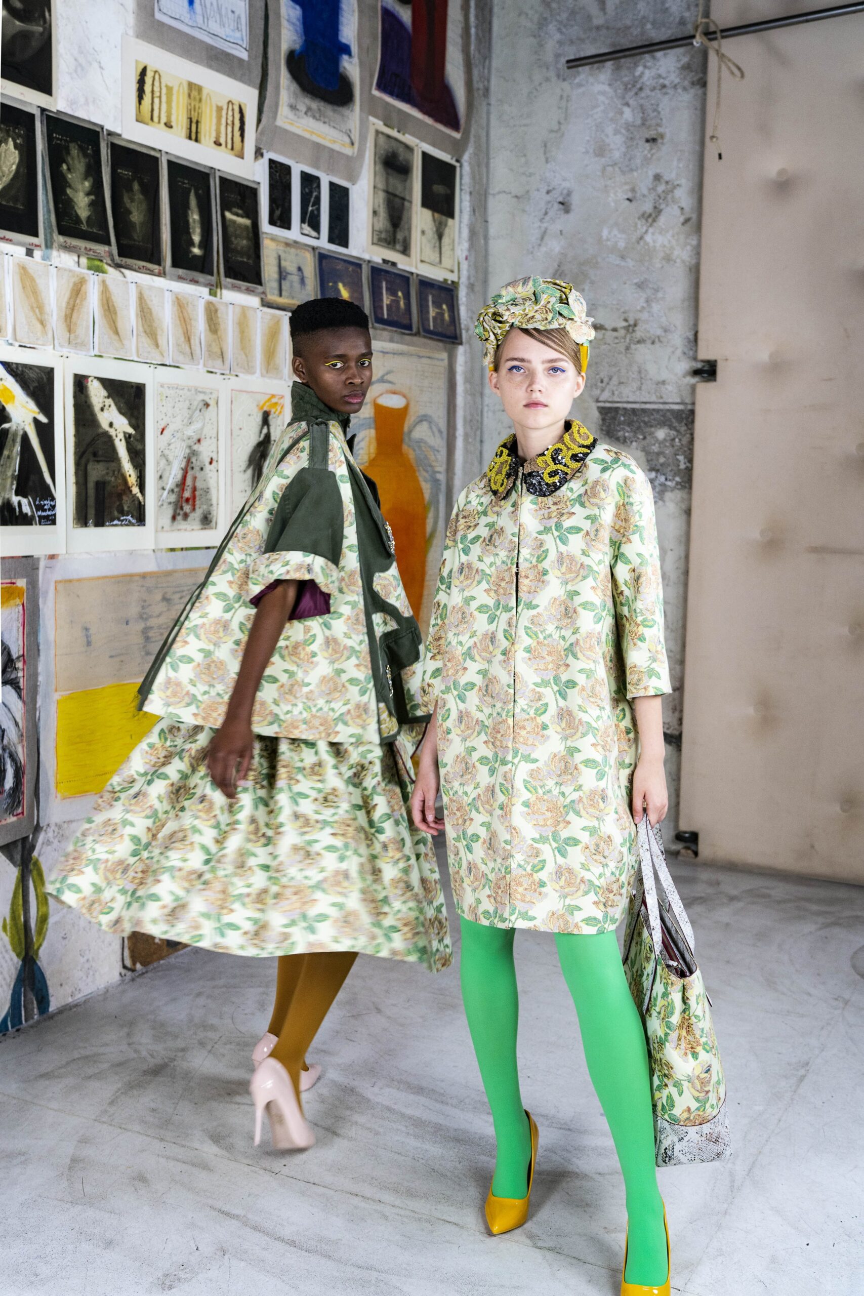 green cotton short-sleeve collared relaxed flared printed dress