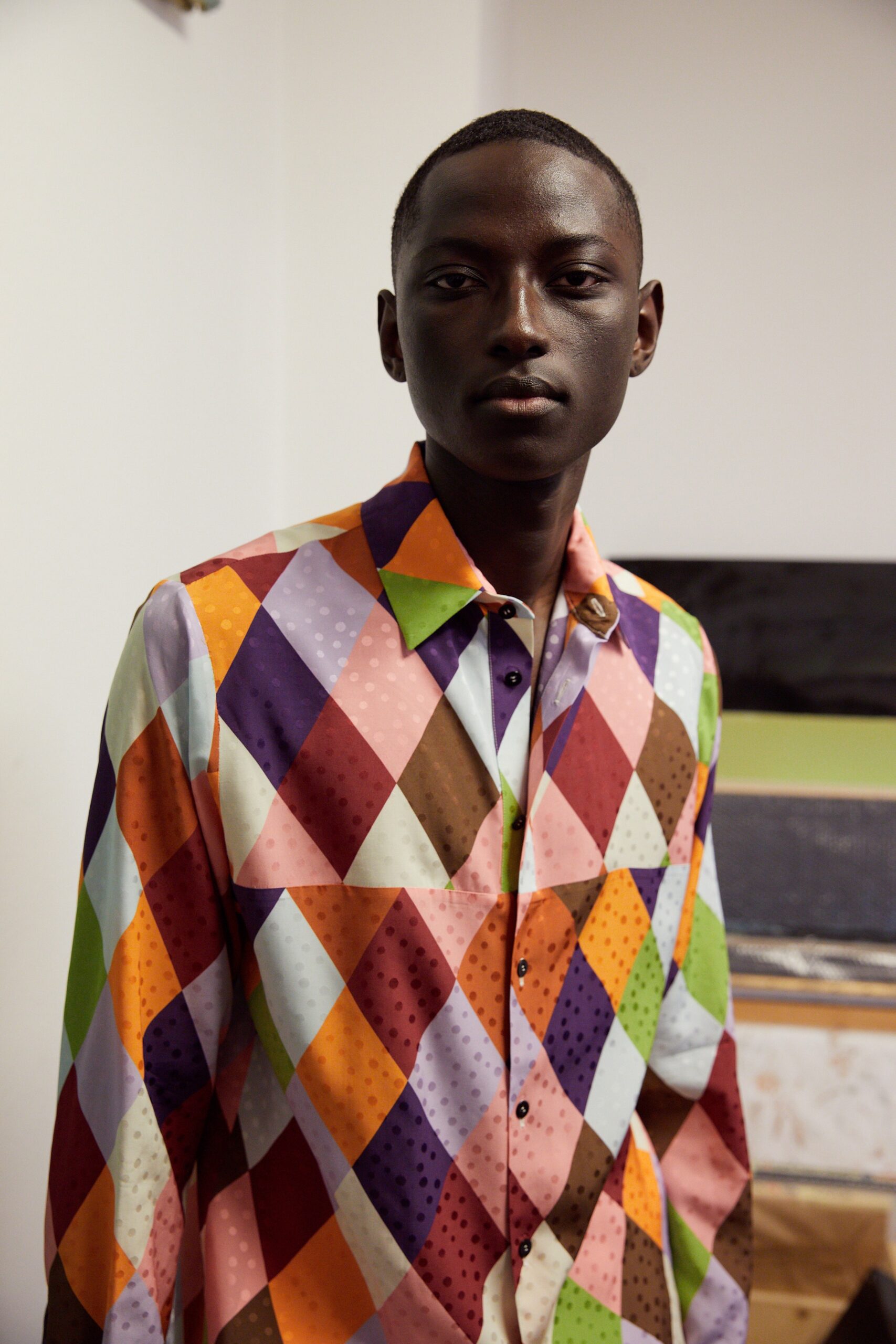multi-colored relaxed long-sleeve shirt