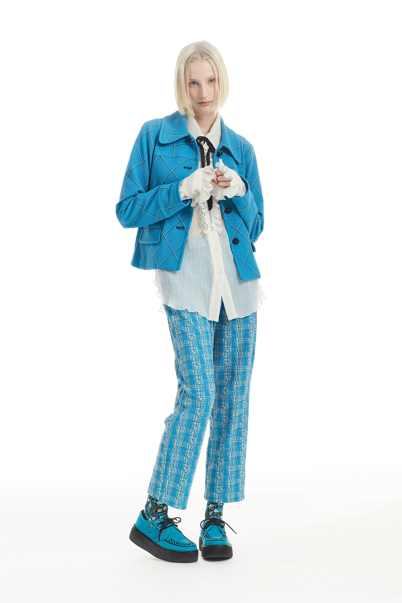 white cotton long-sleeve collared fitted layered shirt