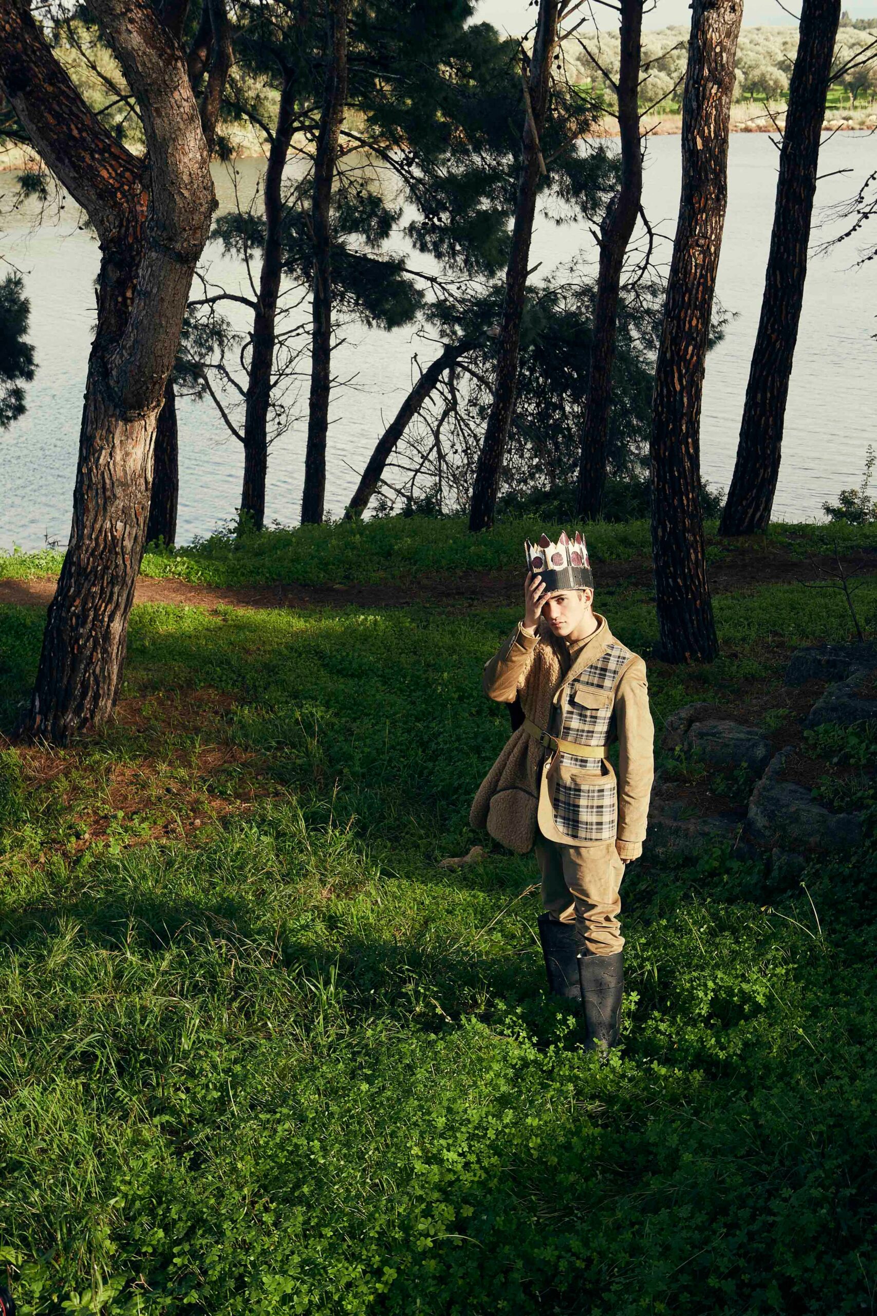 beige cotton vest with gray pants