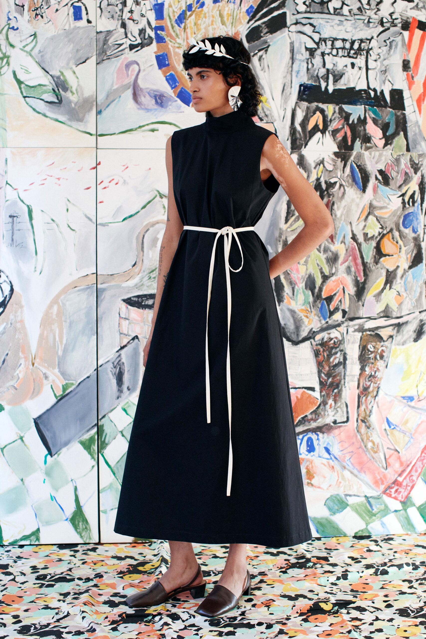 black cotton sleeveless dress