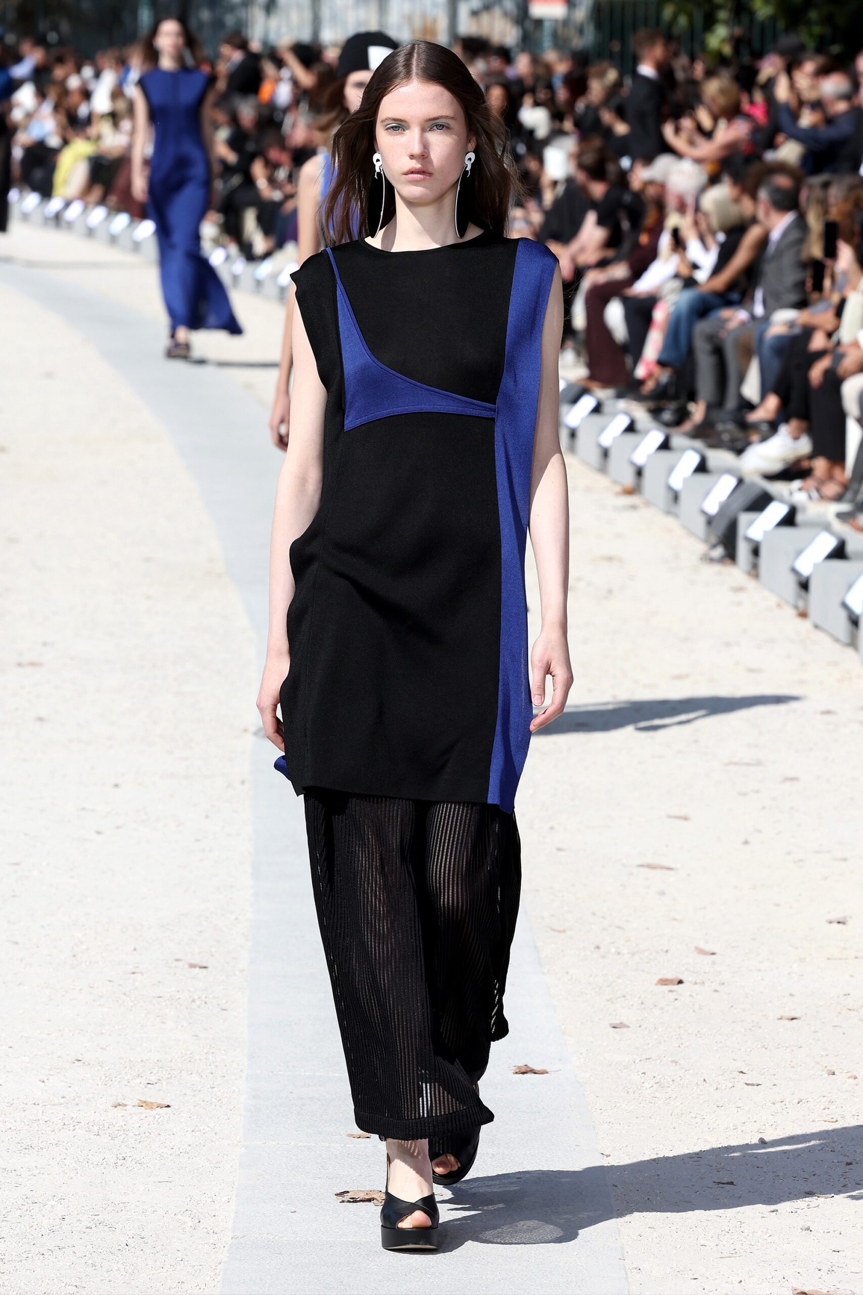 black and blue asymmetric dress