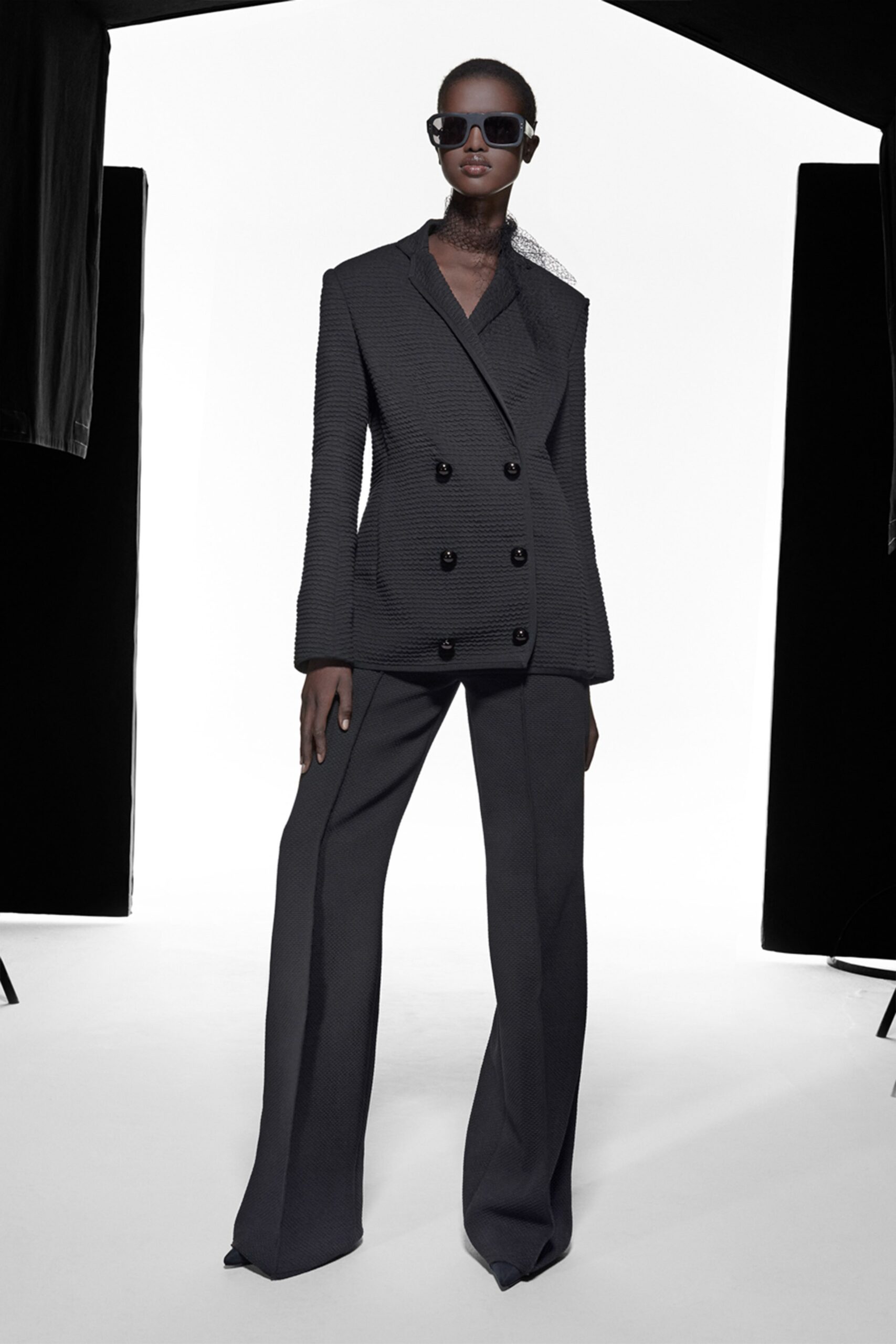 black cotton long-sleeve collared tailored textured blazer