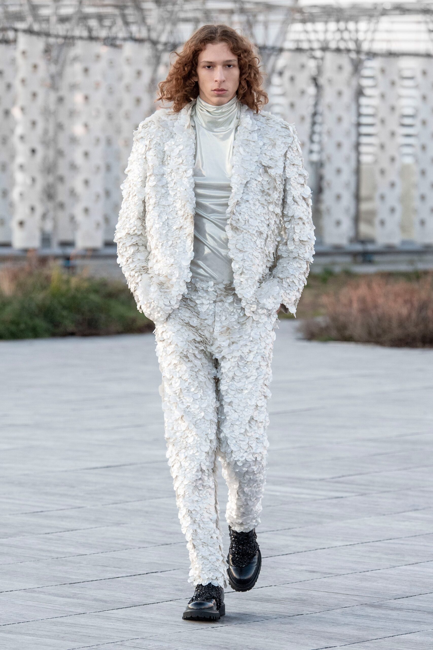 white silk long-sleeve collared fitted layered textured suit