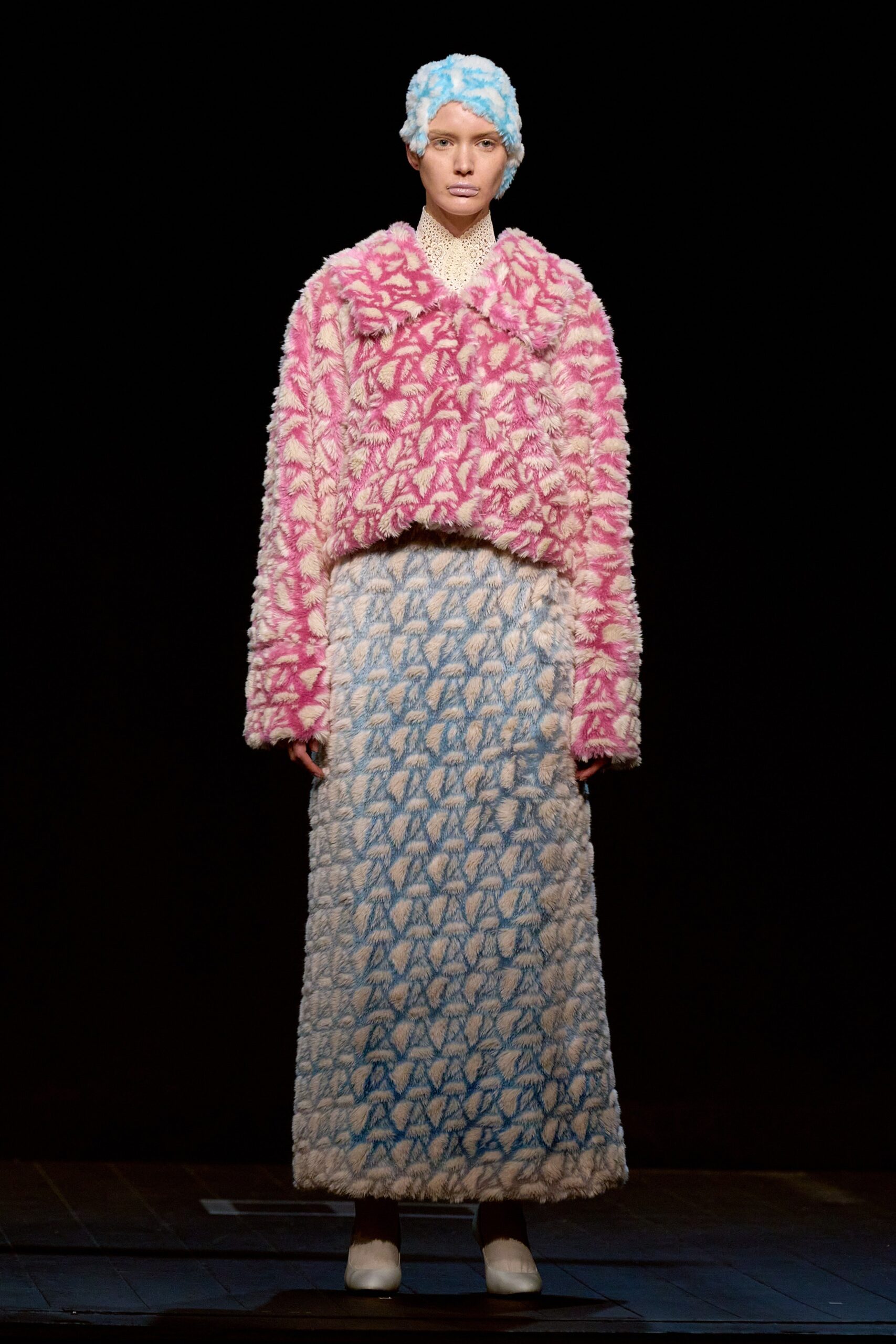 pink fur long-sleeve oversized layered jacket