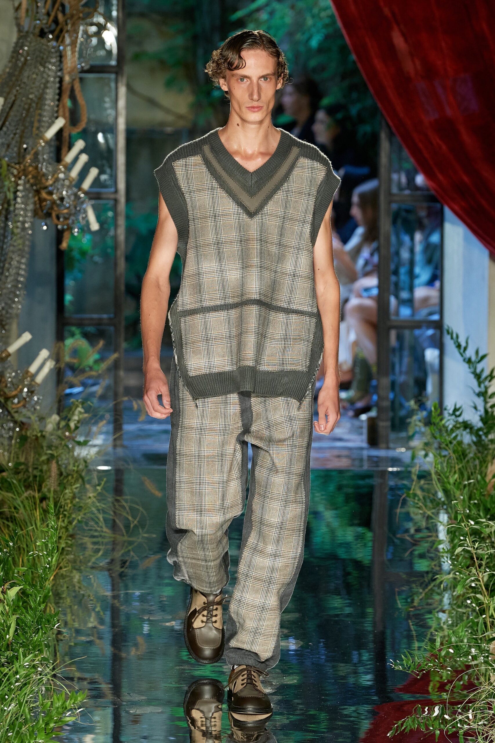 gray beige checked top and pants