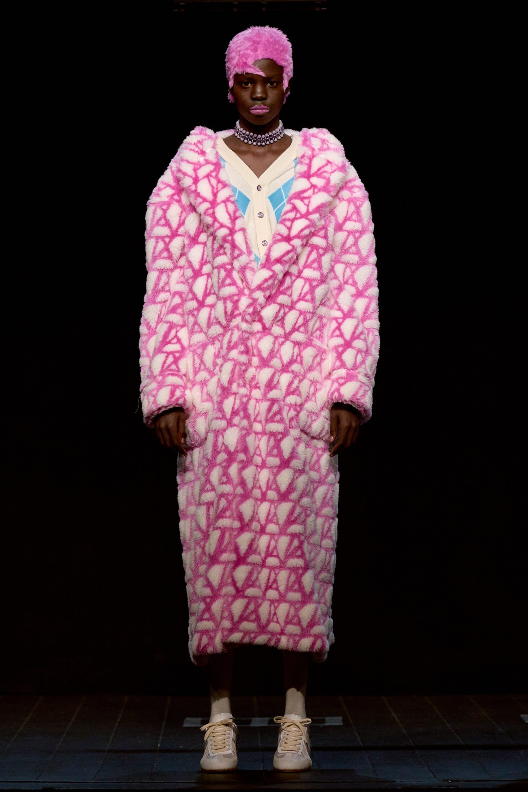 pink faux-fur long-sleeve collared relaxed layered maxi coat