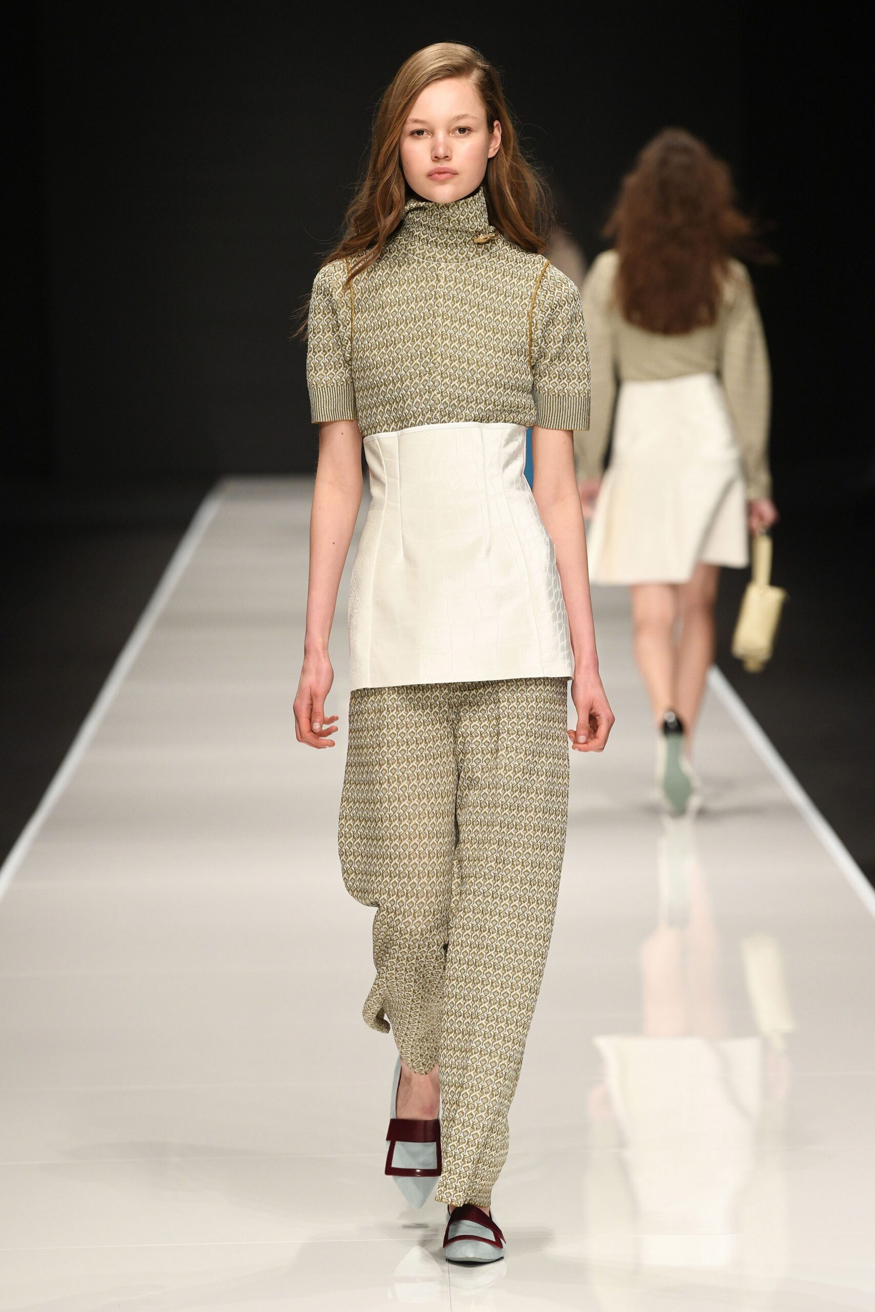 white cotton short-sleeve high-neck fitted buttoned top
