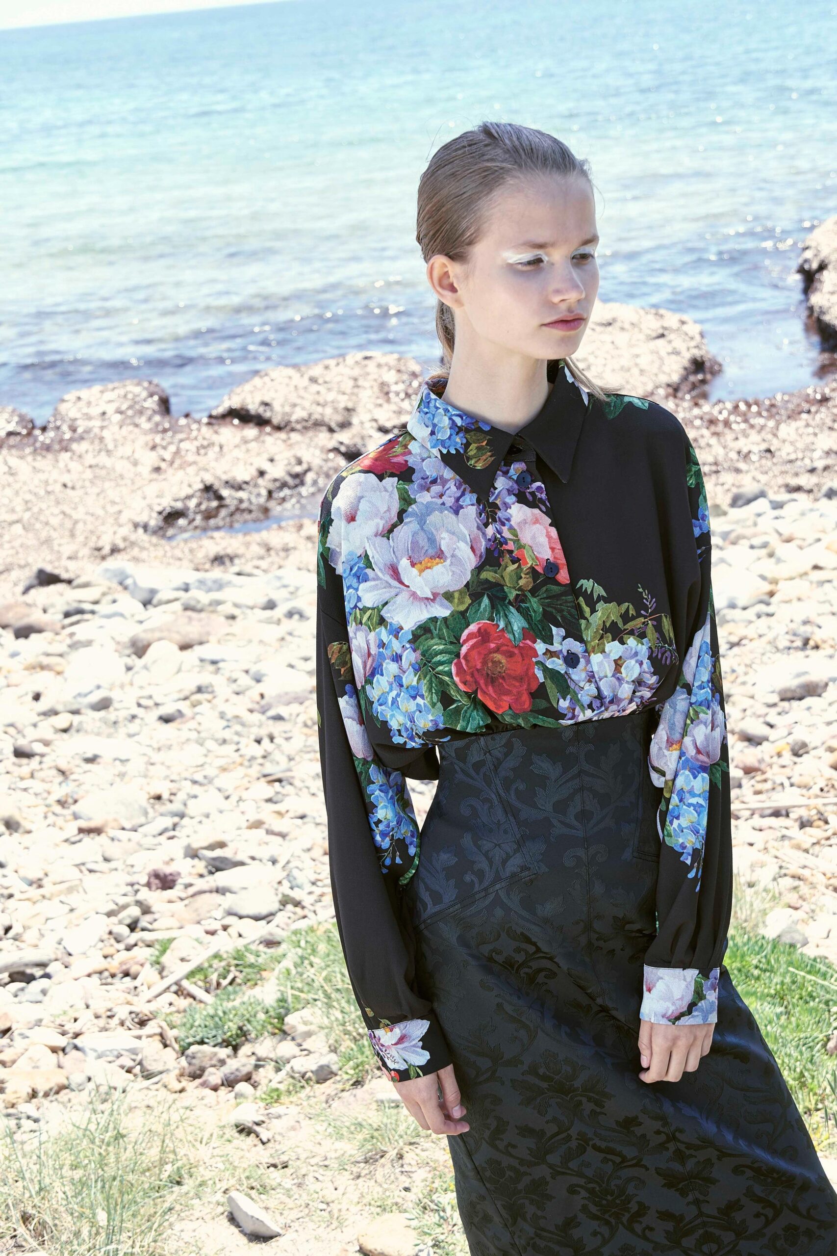 black floral shirt and pencil skirt