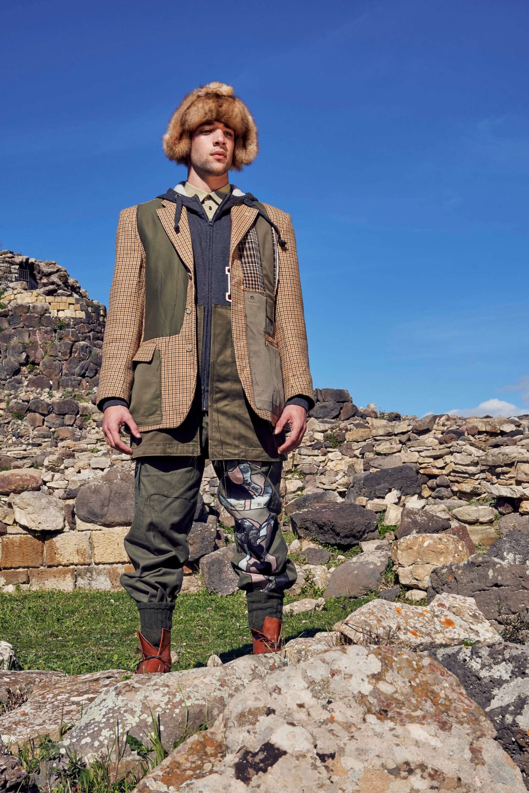 green cotton relaxed cargo pants