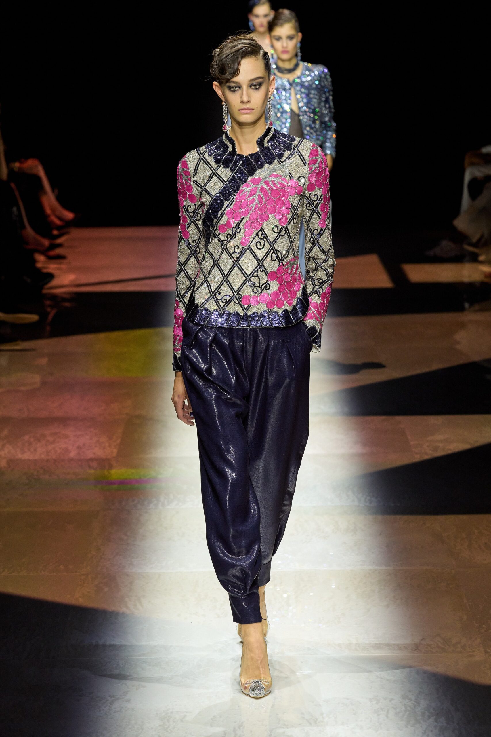 fitted embroidered top with relaxed pants