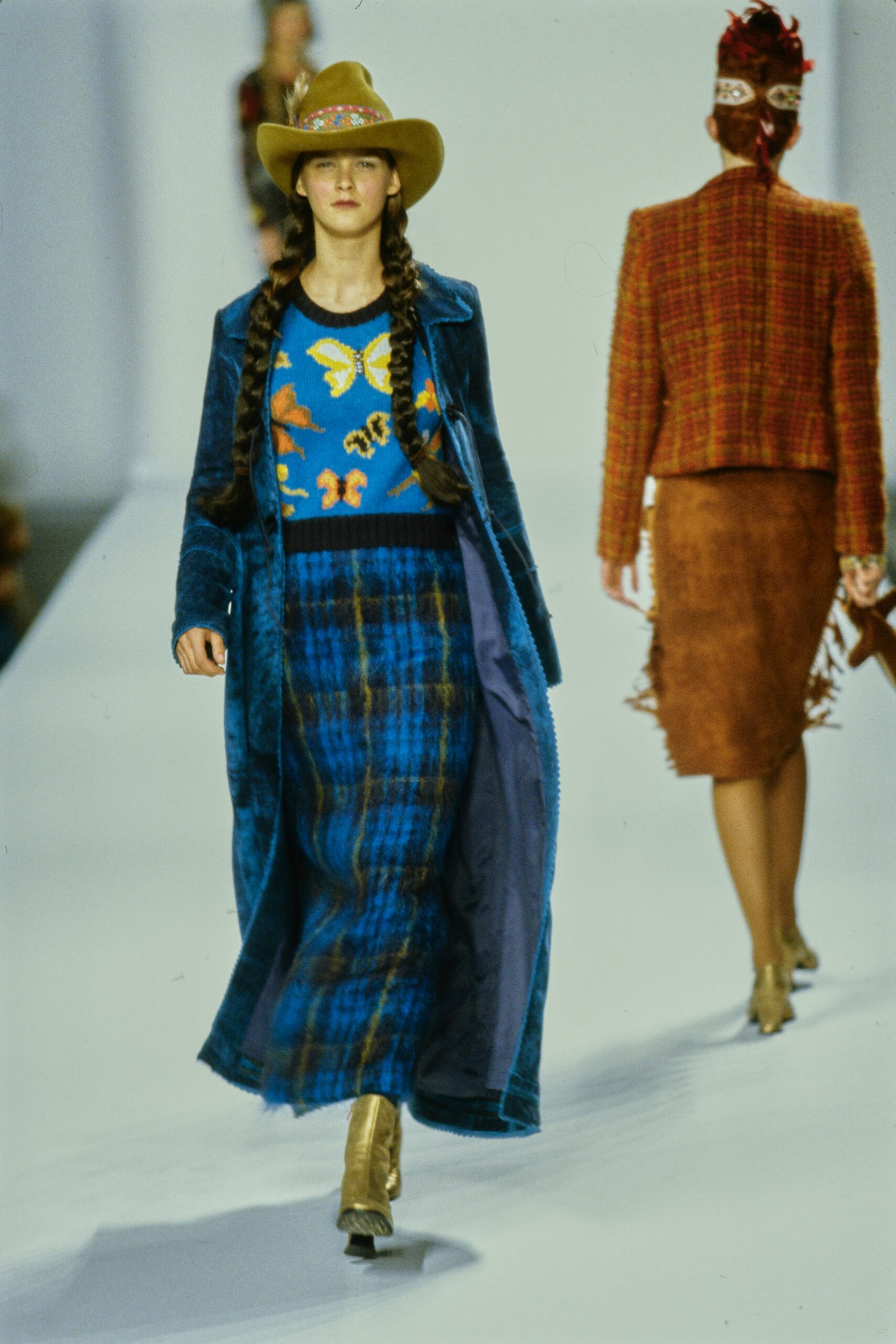 blue velvet long-sleeve relaxed draped coat