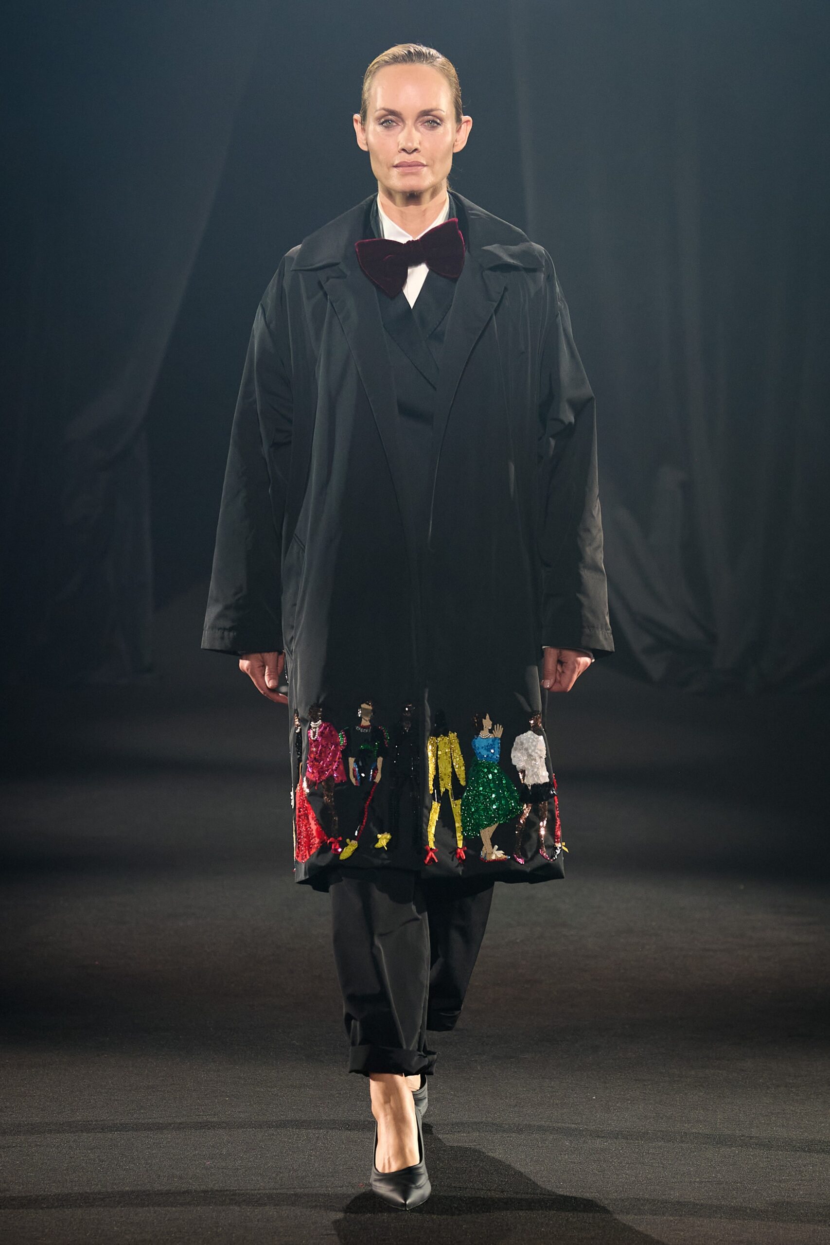 black cotton long-sleeve collared relaxed embroidered coat