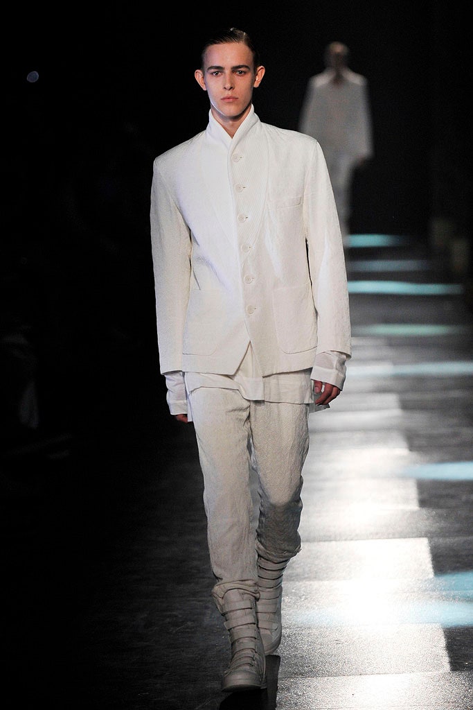 white fitted suit with shoes