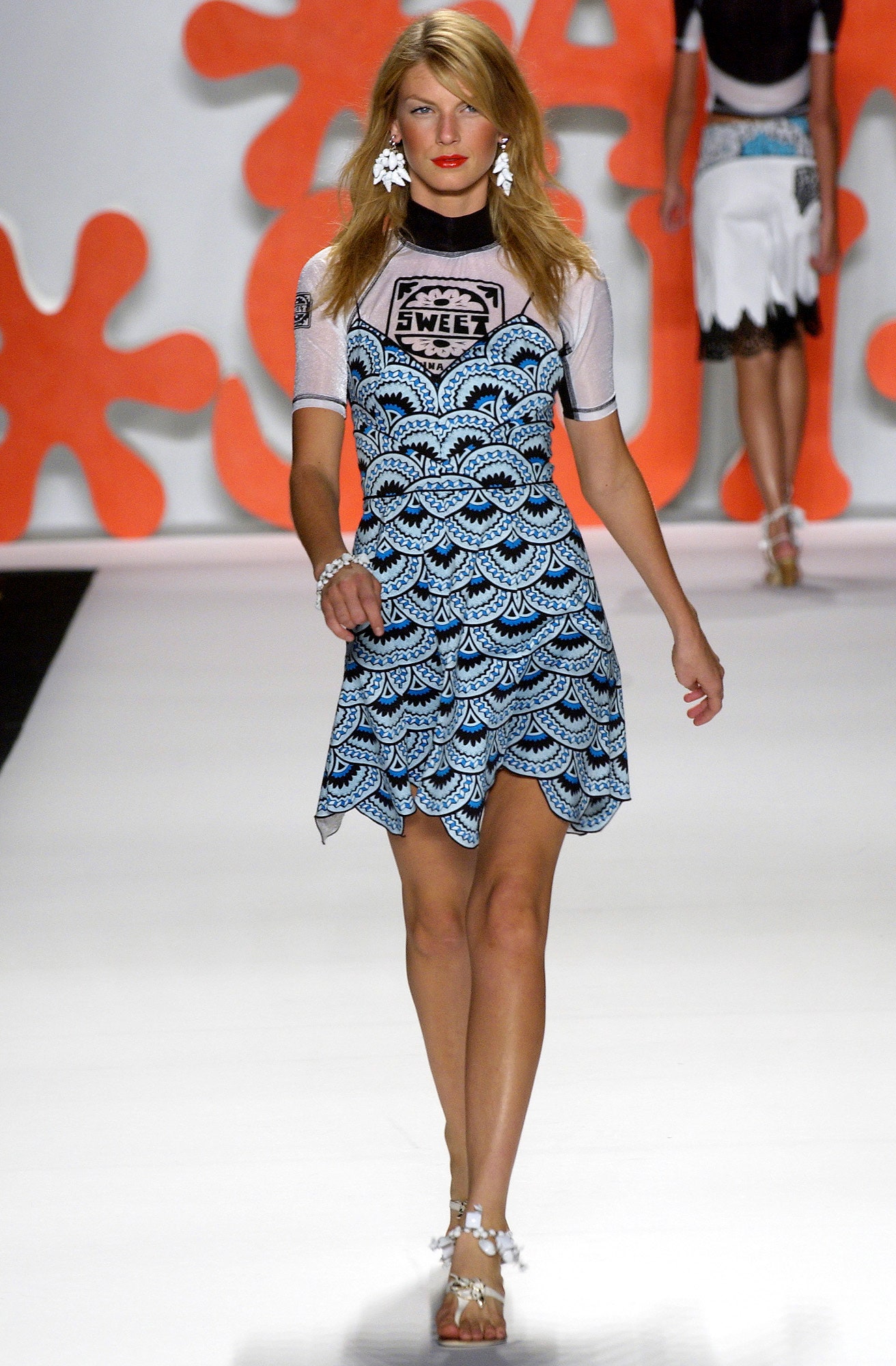 blue and white printed mini dress