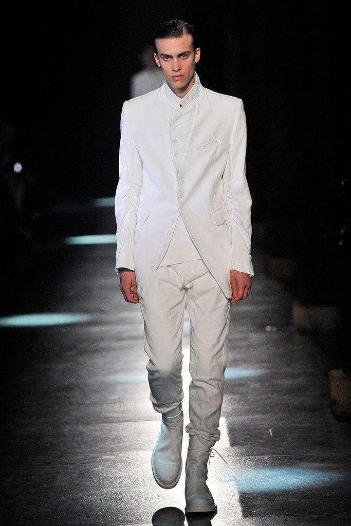white tailored suit with shoes