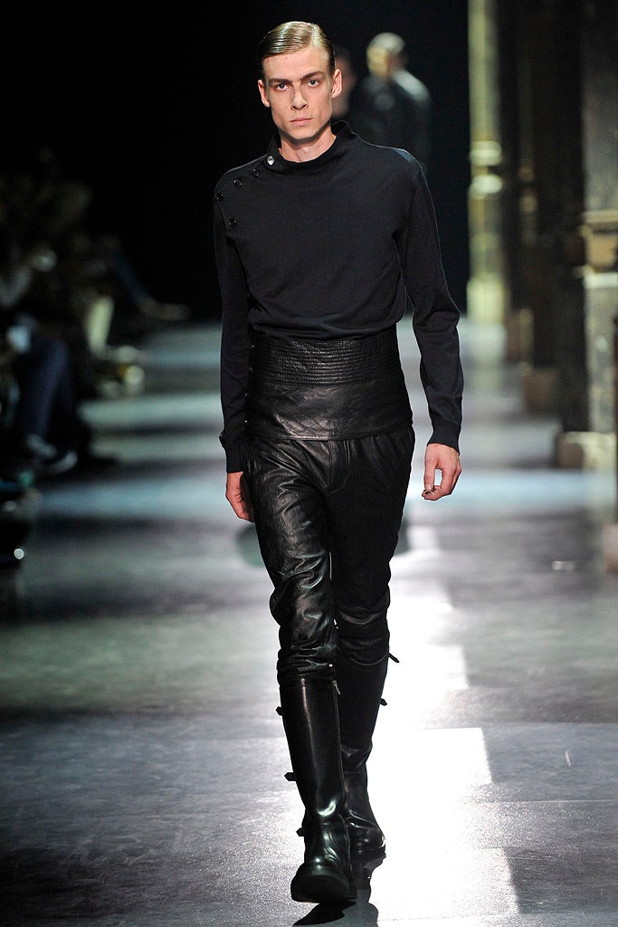 black leather fitted boots