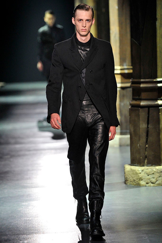 black leather long-sleeve double-breasted tailored buttoned jacket