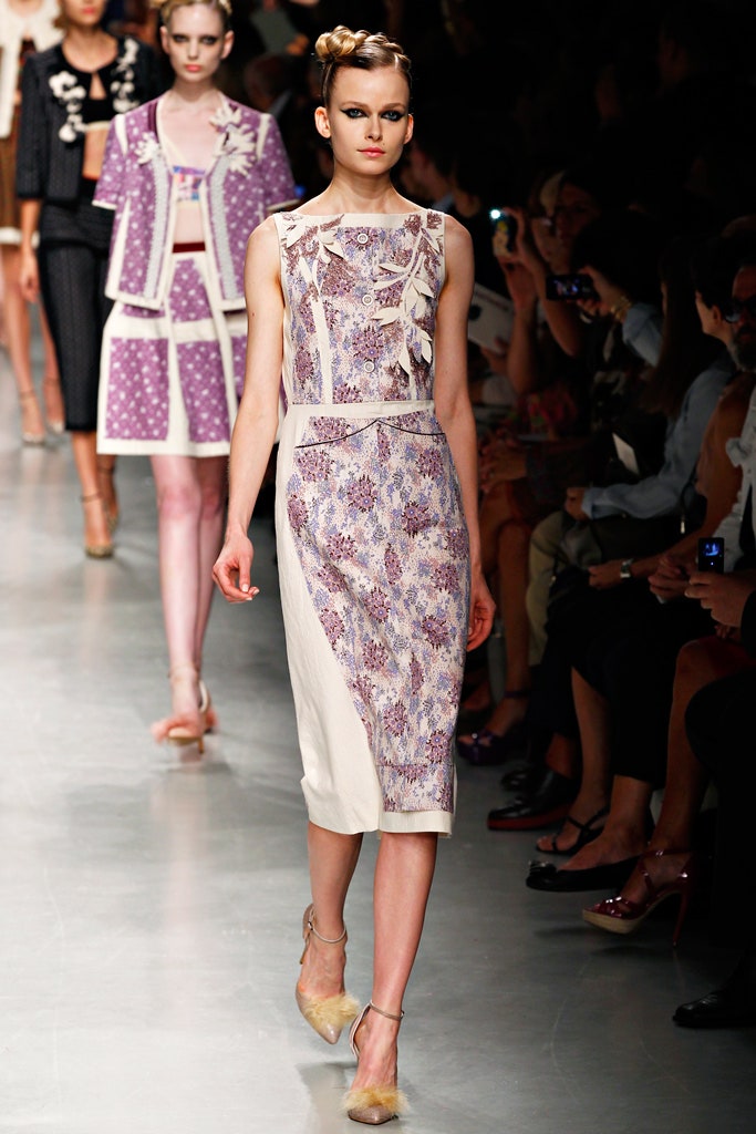 purple and beige sleeveless dress