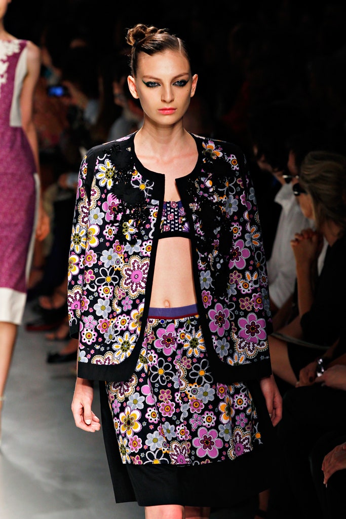embroidered black multi jacket top skirt