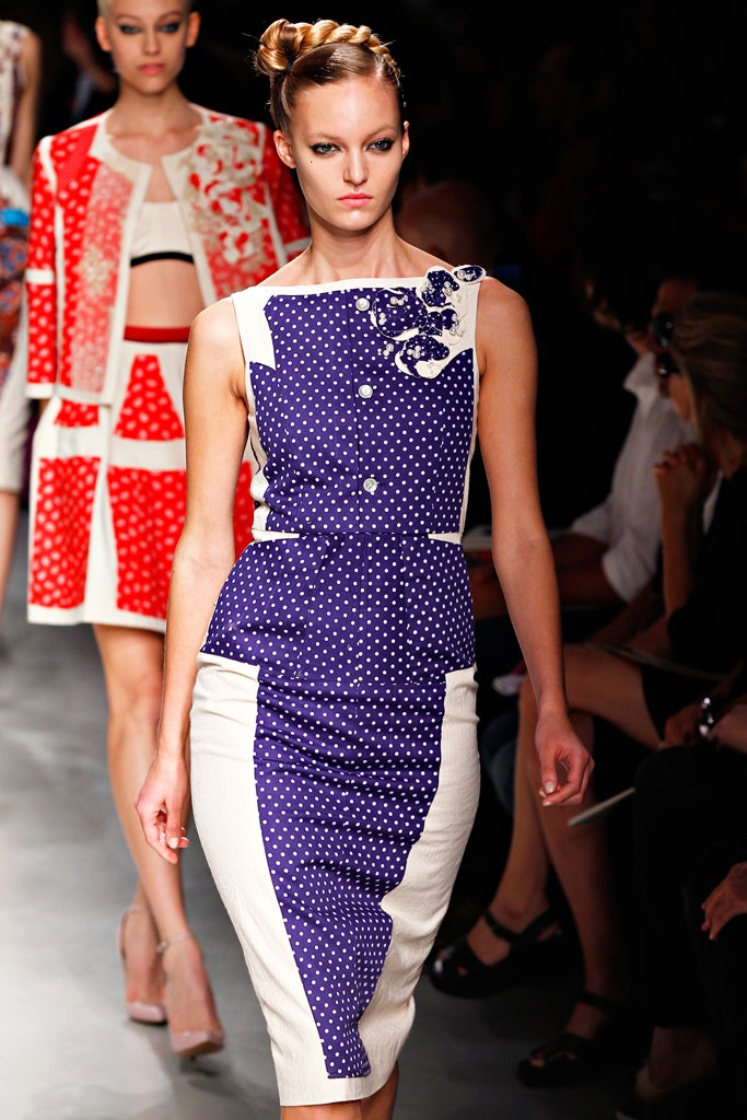 blue and white polka-dot fitted dress