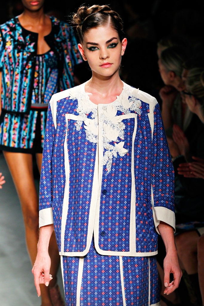 blue cotton long-sleeve collared relaxed embroidered jacket