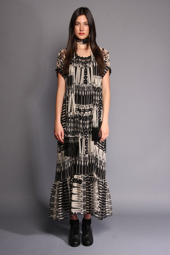 black and white printed maxi dress