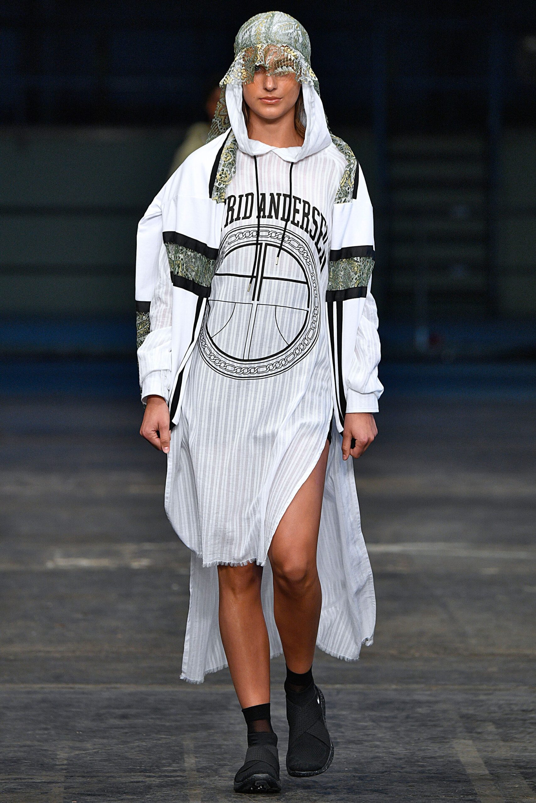 Astrid Andersen Copenhagen S/S 18 Look 22