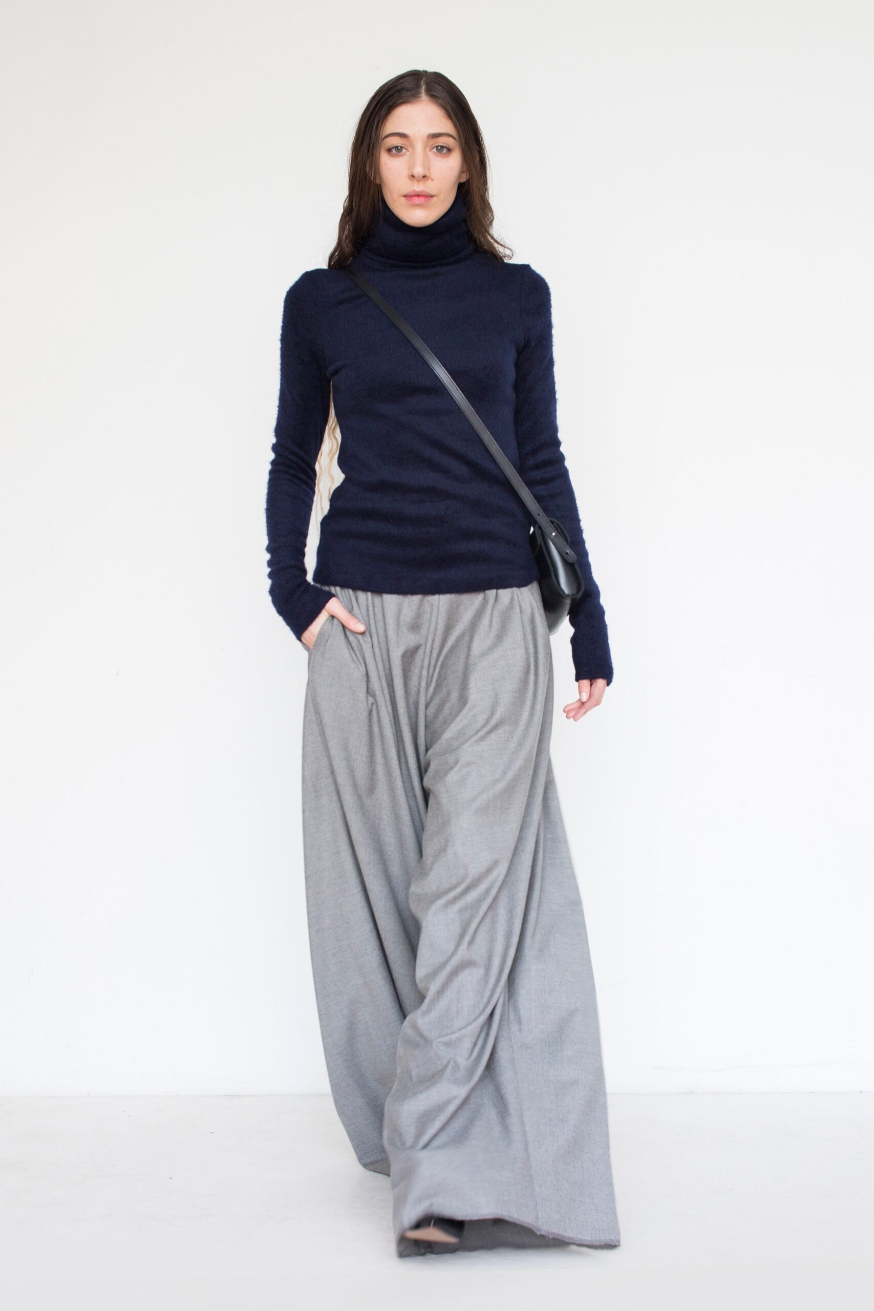blue wool long-sleeve turtleneck fitted top