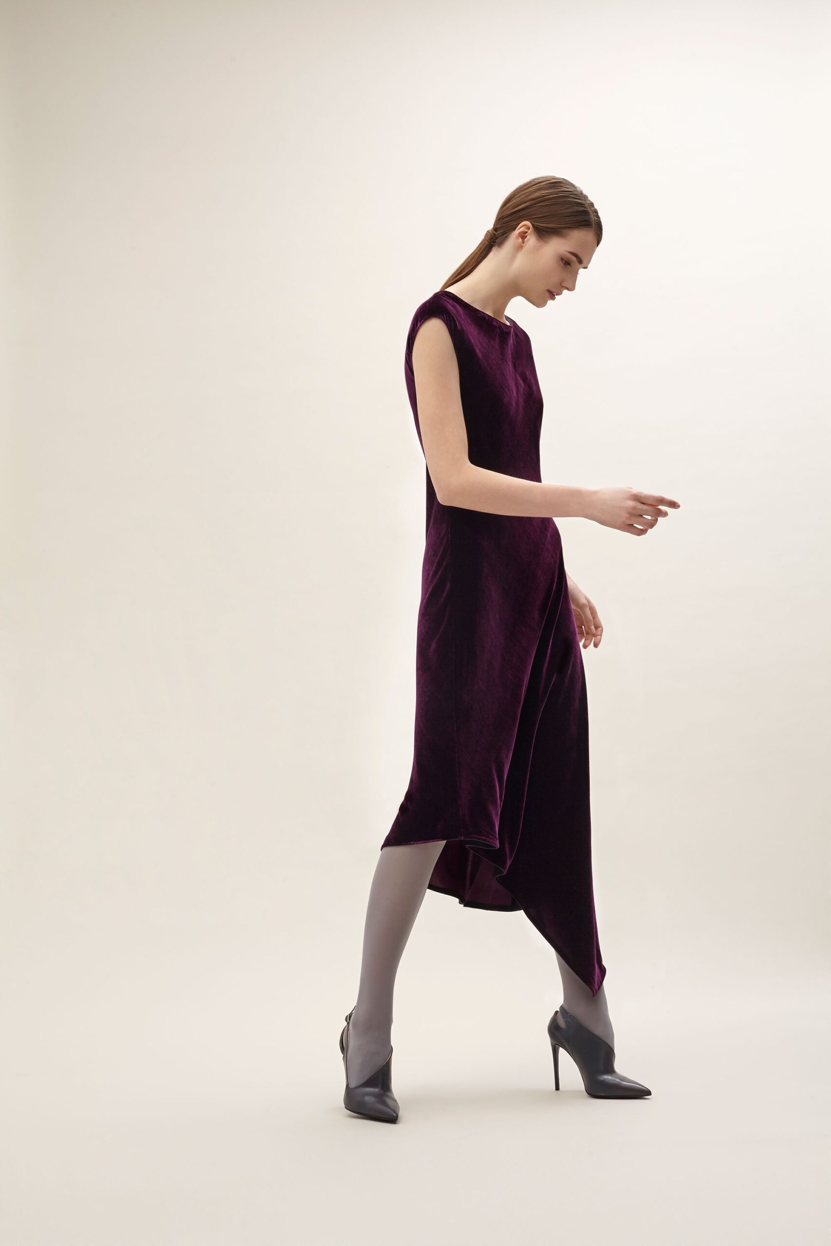 fitted purple velvet midi dress