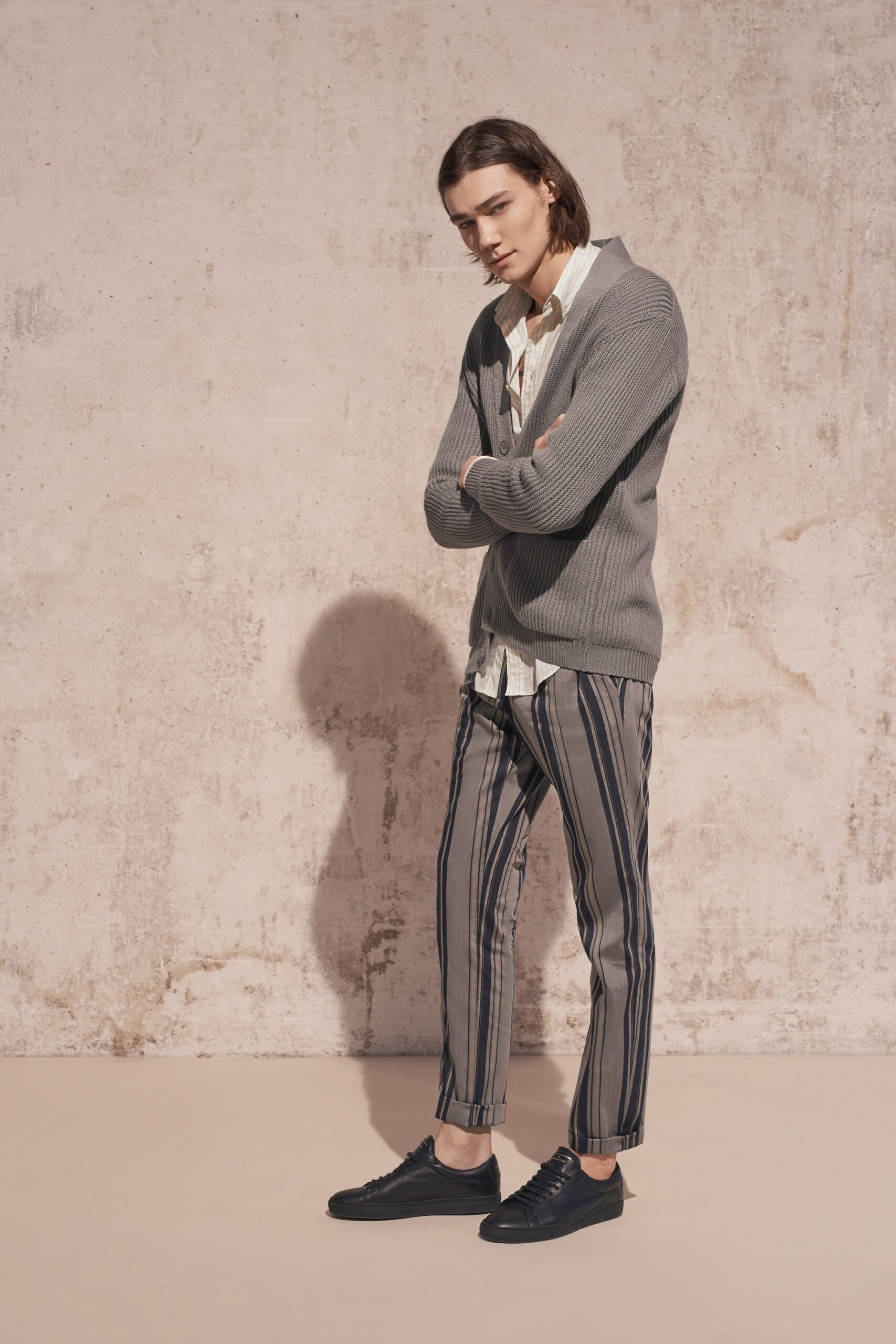 gray cardigan white shirt striped pants