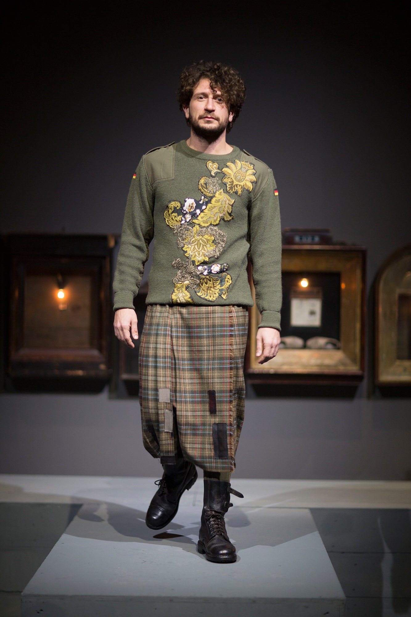 green wool long-sleeve collared relaxed embroidered sweater