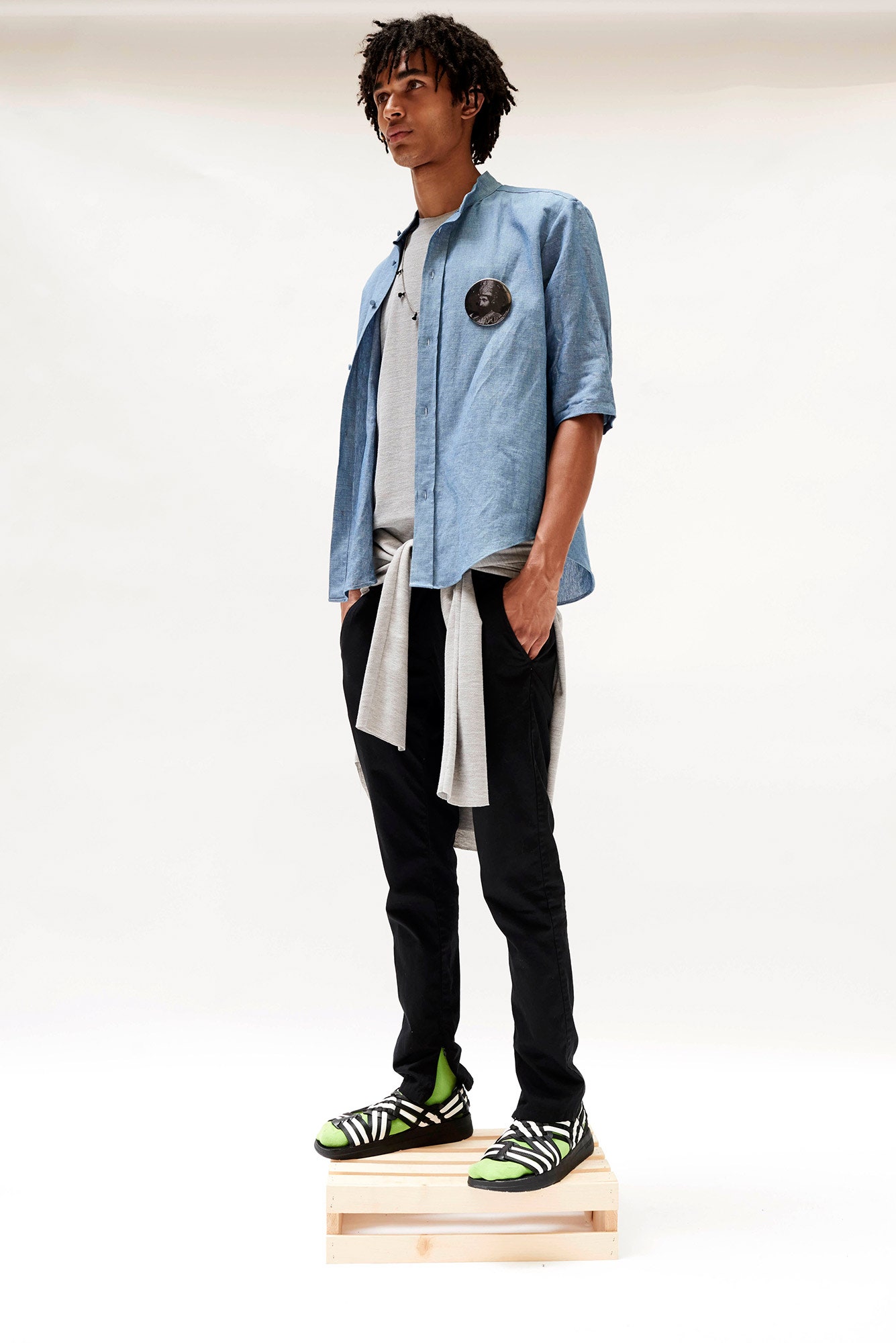 black denim slim zippered pants