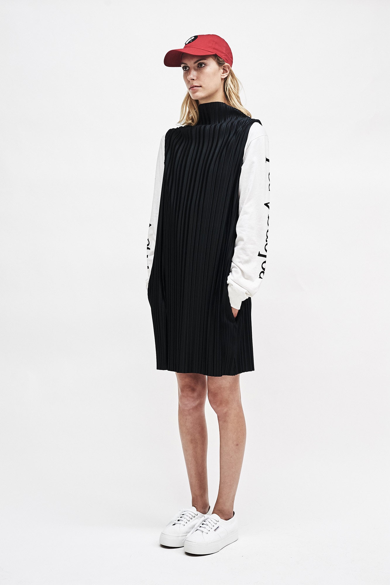 black cotton long-sleeve high-neck relaxed pleated short dress