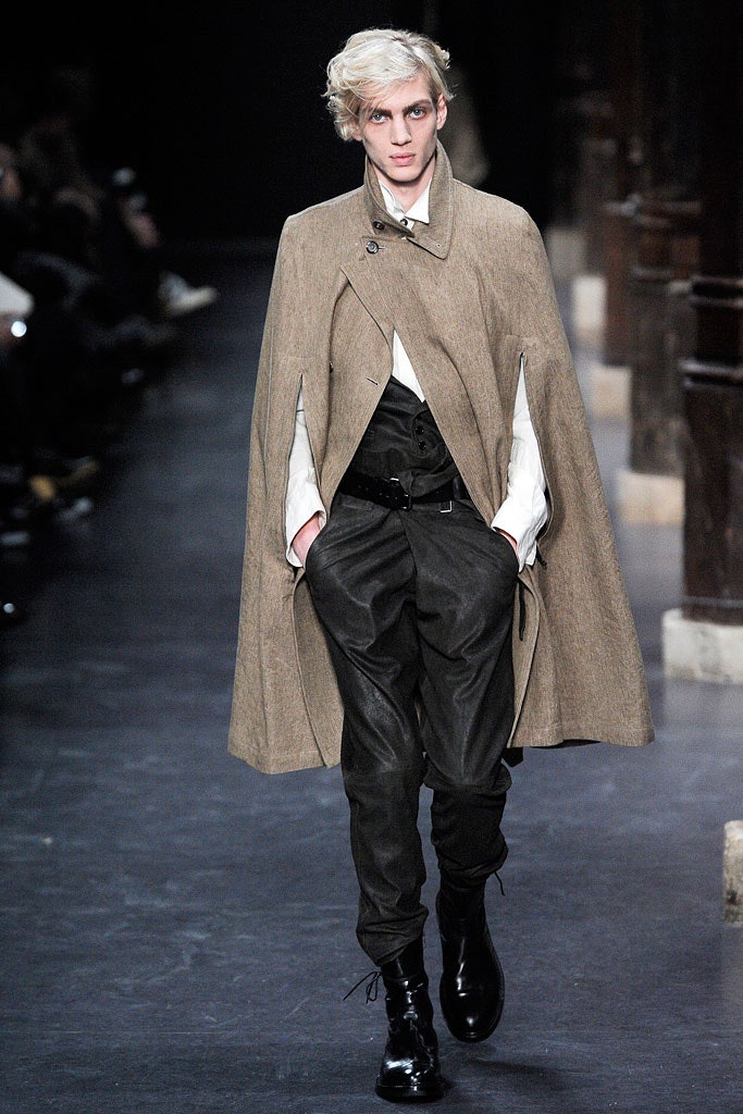 beige wool long-sleeve collared relaxed draped cape