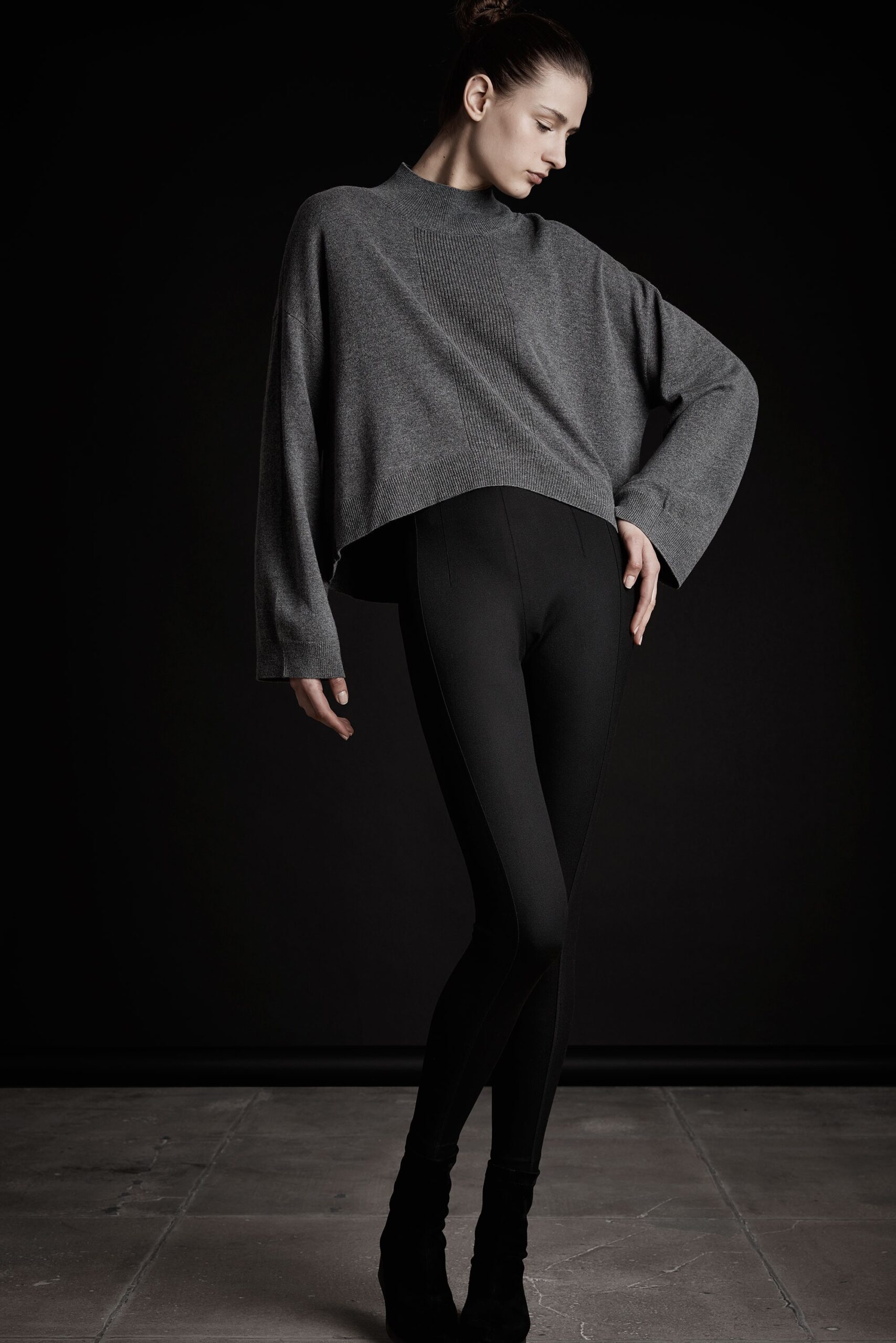 gray wool long-sleeve high-neck oversized ribbed cropped top
