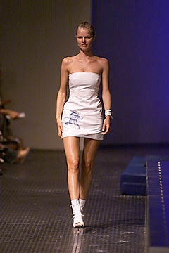 fitted white strapless mini dress