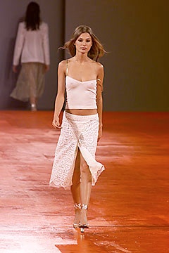 white lace slit fitted high-waisted embroidered skirt