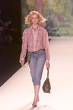 pink floral blouse with jeans