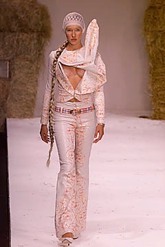 white cotton long-sleeve v-neck fitted embroidered jacket