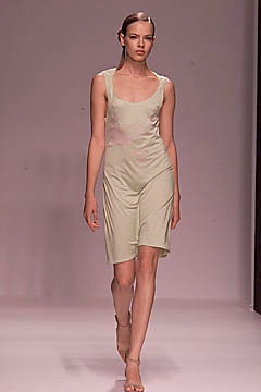 fitted green silk sleeveless dress