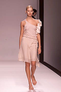 beige silk sleeveless dress