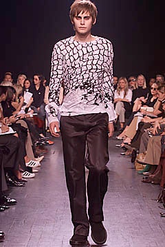 Ann Demeulemeester S/S 01 Look 238