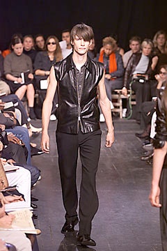 Ann Demeulemeester S/S 00 Look 111