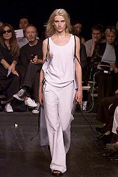 Ann Demeulemeester S/S 00 Look 226