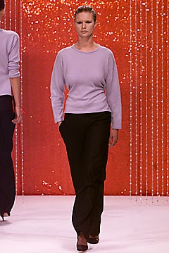 lavender relaxed top with black pants