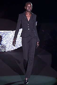 black wool long-sleeve collared tailored buttoned suit