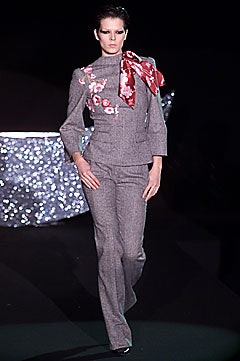 gray wool long-sleeve collared tailored embroidered suit